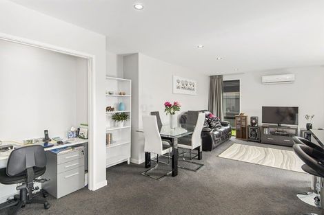 Photo of property in 28 Hebe Crescent, Papamoa Beach, Papamoa, 3118