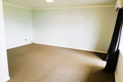 Photo of property in 4/162 Onewa Road, Northcote, Auckland, 0627