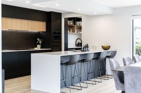 Photo of property in 23 Banks Boulevard, Whitby, Porirua, 5024