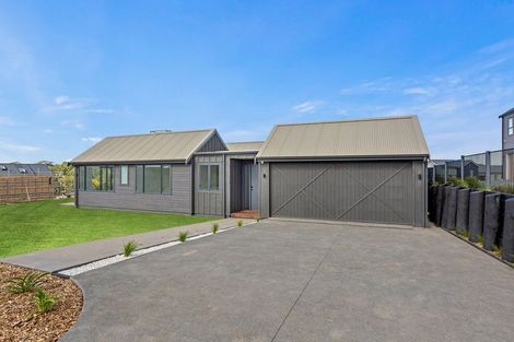 Photo of property in 32 Taha Puke Road, Okura Bush, Silverdale, 0794