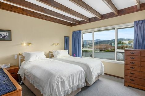 Photo of property in 16 Cornwall Street, Vauxhall, Dunedin, 9013