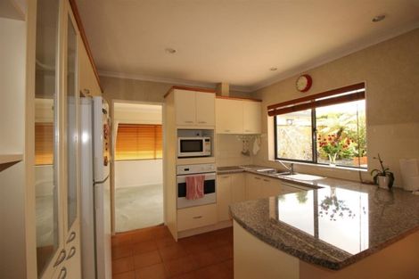 Photo of property in 9 Limerick Place, Dannemora, Auckland, 2016