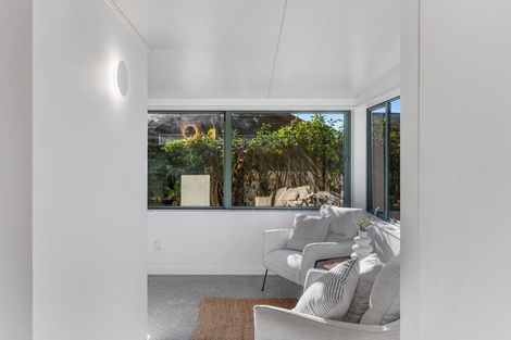 Photo of property in 10 Saint Thomas Place, Woolston, Christchurch, 8062