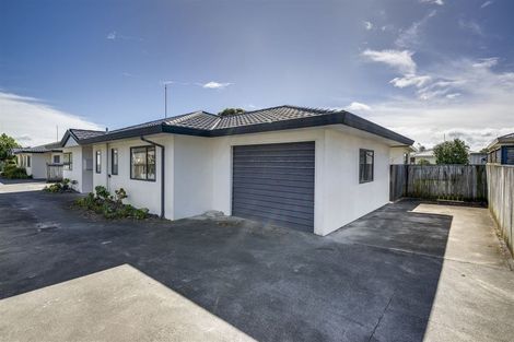 Photo of property in 2/145 Nelson Crescent, Napier South, Napier, 4110