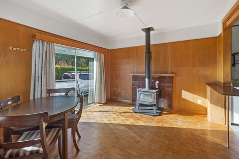 Photo of property in 53 Neudorf Road, Upper Moutere, 7175