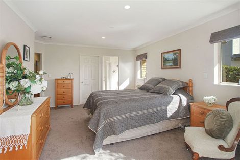 Photo of property in 46 Torkar Road, Clarks Beach, 2122