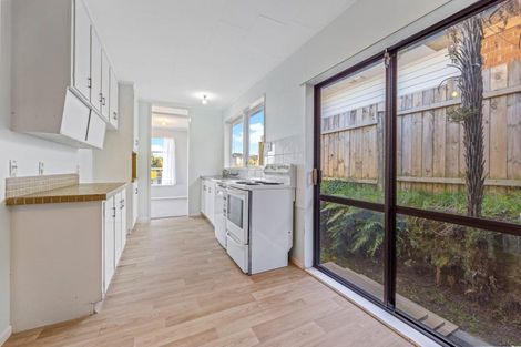 Photo of property in 13 Beachman Grove, Hilltop, Taupo, 3330