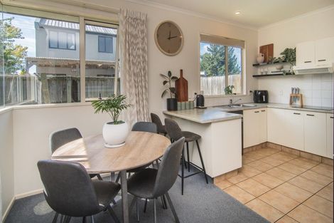Photo of property in 20-22 Lachlan Place, Marchwiel, Timaru, 7910