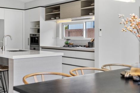 Photo of property in 18 Saint Pauls Drive, Brookfield, Tauranga, 3110