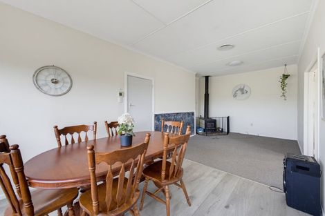Photo of property in 131 Tiromoana Road, Maata, Eltham, 4398