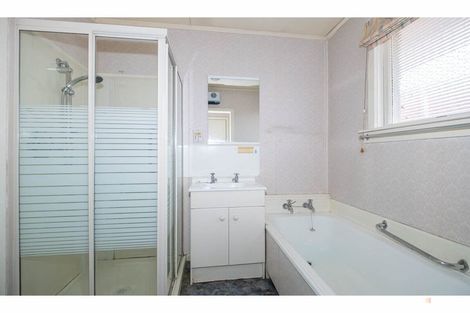 Photo of property in 12a Sealy Street, Highfield, Timaru, 7910