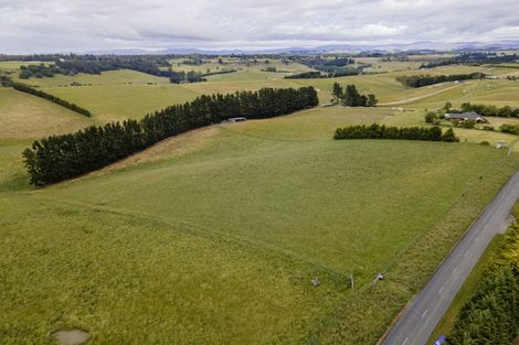 Photo of property in 133 Spur Road West, Colyton, Feilding, 4775