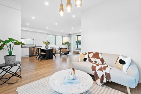 Photo of property in 1/258 Lake Road, Hauraki, Auckland, 0622