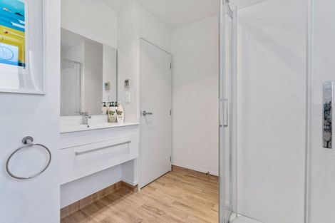 Photo of property in 21 Cumberland Street, Leigh, 0985