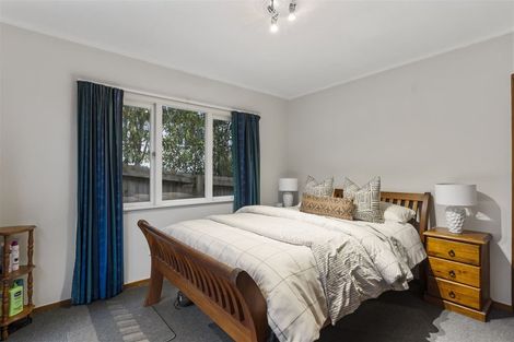 Photo of property in 1/5 Hellyers Street, Birkdale, Auckland, 0626