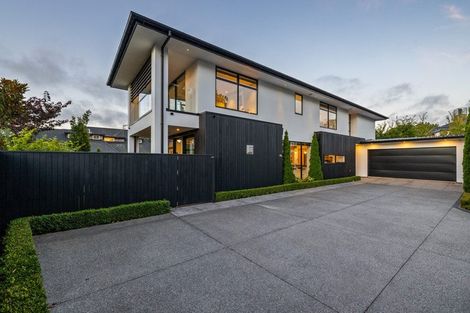 Photo of property in 64a Straven Road, Fendalton, Christchurch, 8014