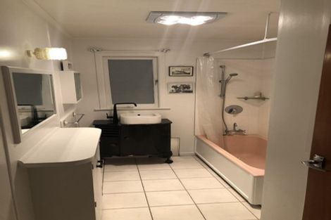 Photo of property in 12 Komiti Road, Tinopai, 0593