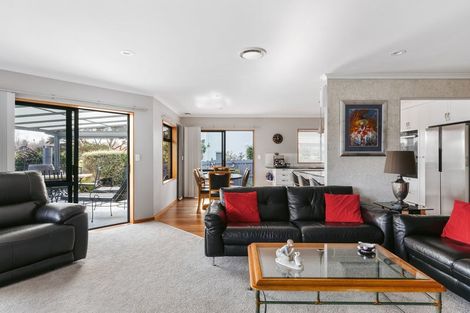 Photo of property in 9 Ashwood Grove, Omokoroa, 3114