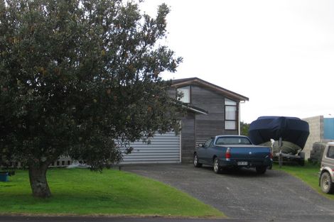 Photo of property in 27 Blue Bell Parade, Omaha, Warkworth, 0986