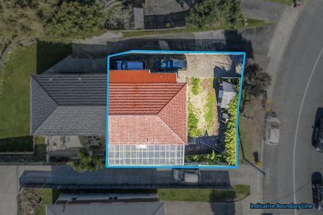 Photo of property in 1/111 Tirimoana Road, Te Atatu South, Auckland, 0602