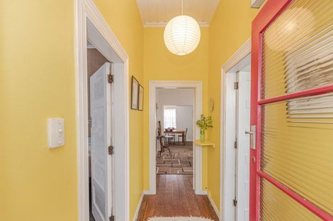 Photo of property in 15 Roberts Avenue, Aramoho, Whanganui, 4500