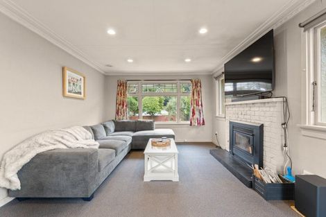 Photo of property in 25 Mountfort Street, Outram, 9019