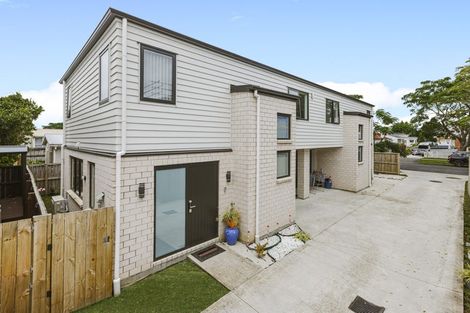 Photo of property in 20b Martin Road, Manurewa, Auckland, 2102