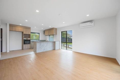 Photo of property in 44 Cyclarama Crescent, Massey, Auckland, 0614