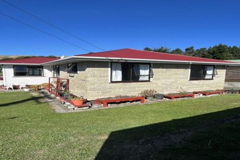 Photo of property in 114 Driver Crescent, Cannons Creek, Porirua, 5024