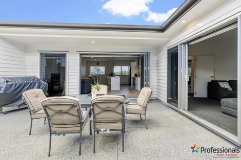 Photo of property in 38 Westmuir Crescent, Pokeno, 2402