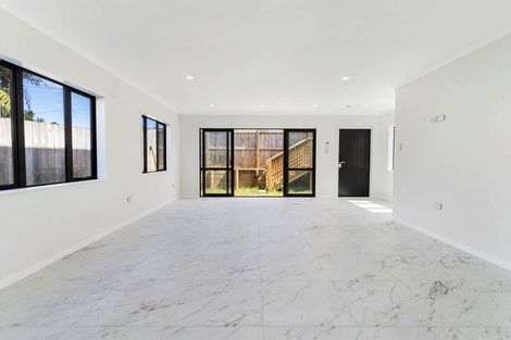 Photo of property in 19a Cornwall Road, Lyttelton, 8082