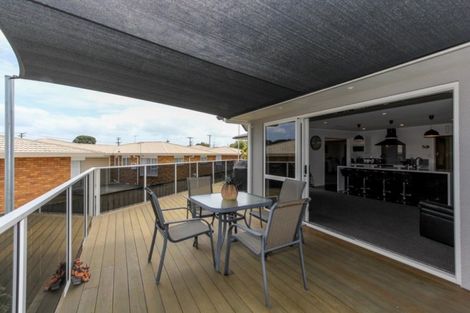 Photo of property in 6 Normanby Street, Fitzroy, New Plymouth, 4312