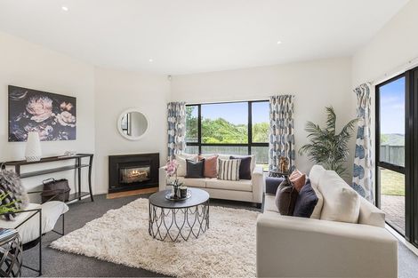 Photo of property in 11 Waterhouse Drive, Brooklyn, Wellington, 6021