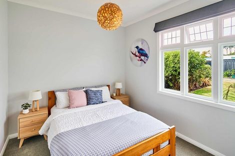 Photo of property in 132 Rongotai Road, Kilbirnie, Wellington, 6022