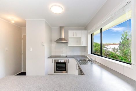 Photo of property in 10a Pohutukawa Crescent, Raumati Beach, Paraparaumu, 5032