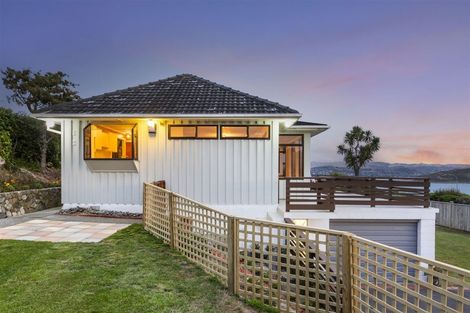 Photo of property in 77 Motuhara Road, Plimmerton, Porirua, 5026