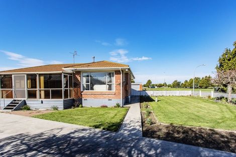 Photo of property in 30 Sidey Quay, Kaiapoi, 7630