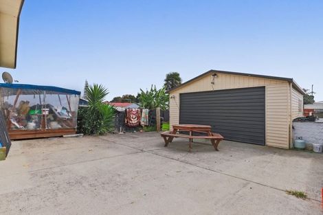 Photo of property in 11 Parker Crescent, Otara, Auckland, 2023