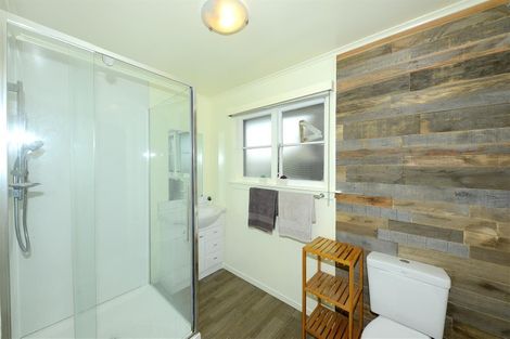 Photo of property in 9 Newport Street, Avondale, Christchurch, 8061