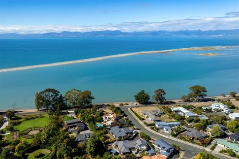Photo of property in 63 Motueka Quay, Motueka, 7120