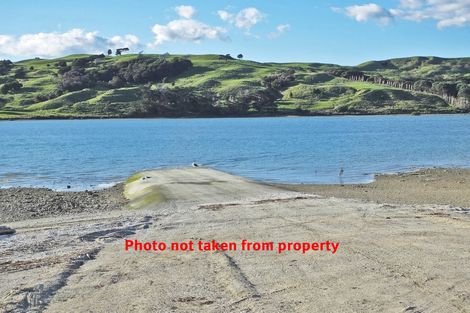 Photo of property in 239 Rangiora Road, Kaiwaka, 0573