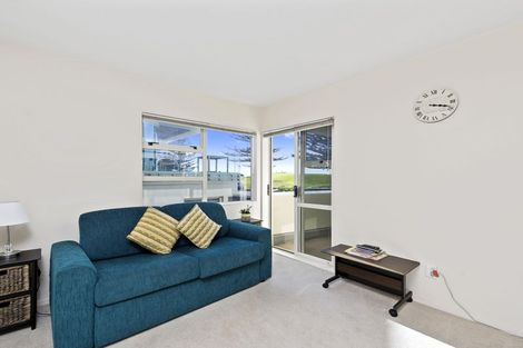 Photo of property in 1/47 Marine Parade, Mount Maunganui, 3116