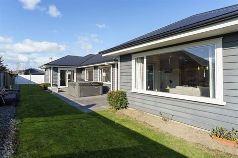 Photo of property in 2 Beachvale Drive, Kaiapoi, 7630
