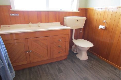 Photo of property in 1 Churchill Place, Waimate, 7924