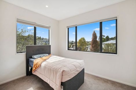 Photo of property in 6a Blenheim Street, Glenfield, Auckland, 0629