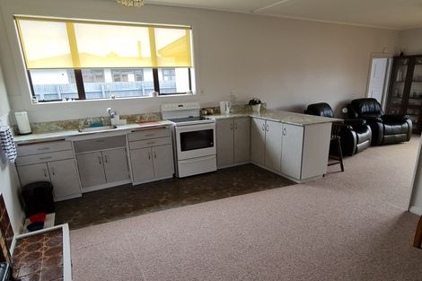 Photo of property in 20 Bentham Street, Westport, 7825