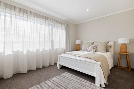 Photo of property in 19 Kakariki Lane, Rototuna North, Hamilton, 3210