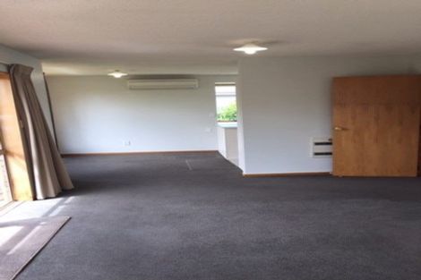 Photo of property in 2/66 Martin Avenue, Beckenham, Christchurch, 8023