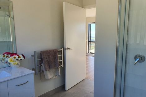 Photo of property in 185 West Road, Kaukapakapa, 0873