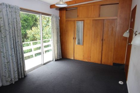 Photo of property in 2/35a Rangatira Road, Beach Haven, Auckland, 0626
